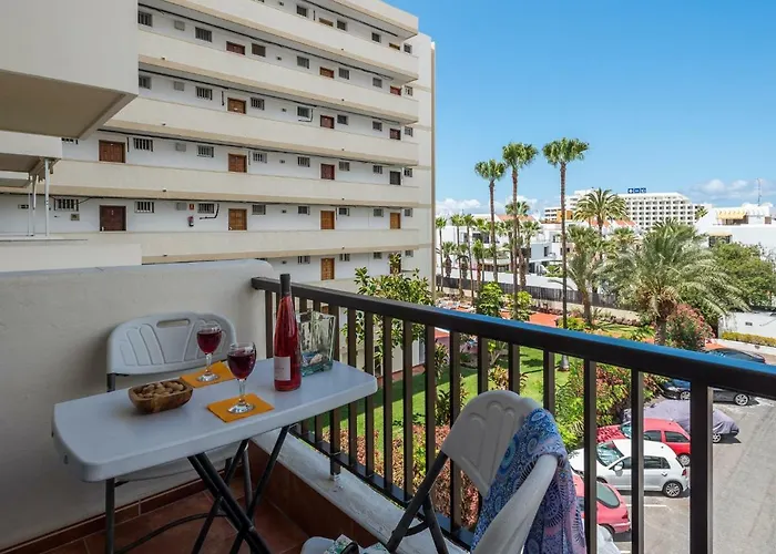 310 Great Location In Americas, Sea Front! شقة *